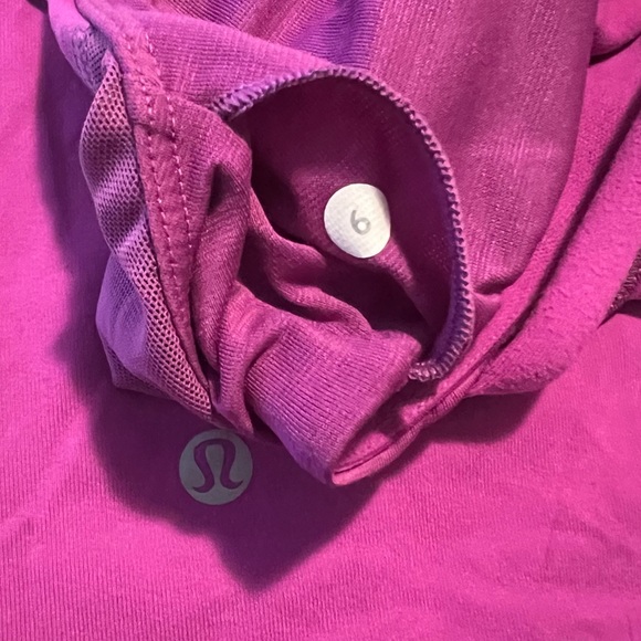 Lululemon Workout Tank Top - Picture 3 of 3